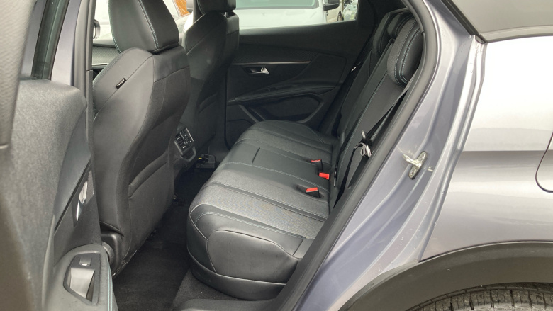 Peugeot 3008 1.6 Hybrid 225 Allure 5dr e-EAT8 Estate